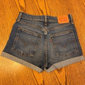 Levi’s high rise wedgie fit jean shorts